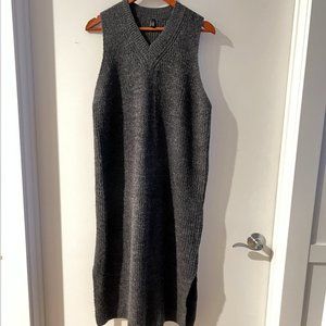 Sleeveless Sweater Dress V Neck
